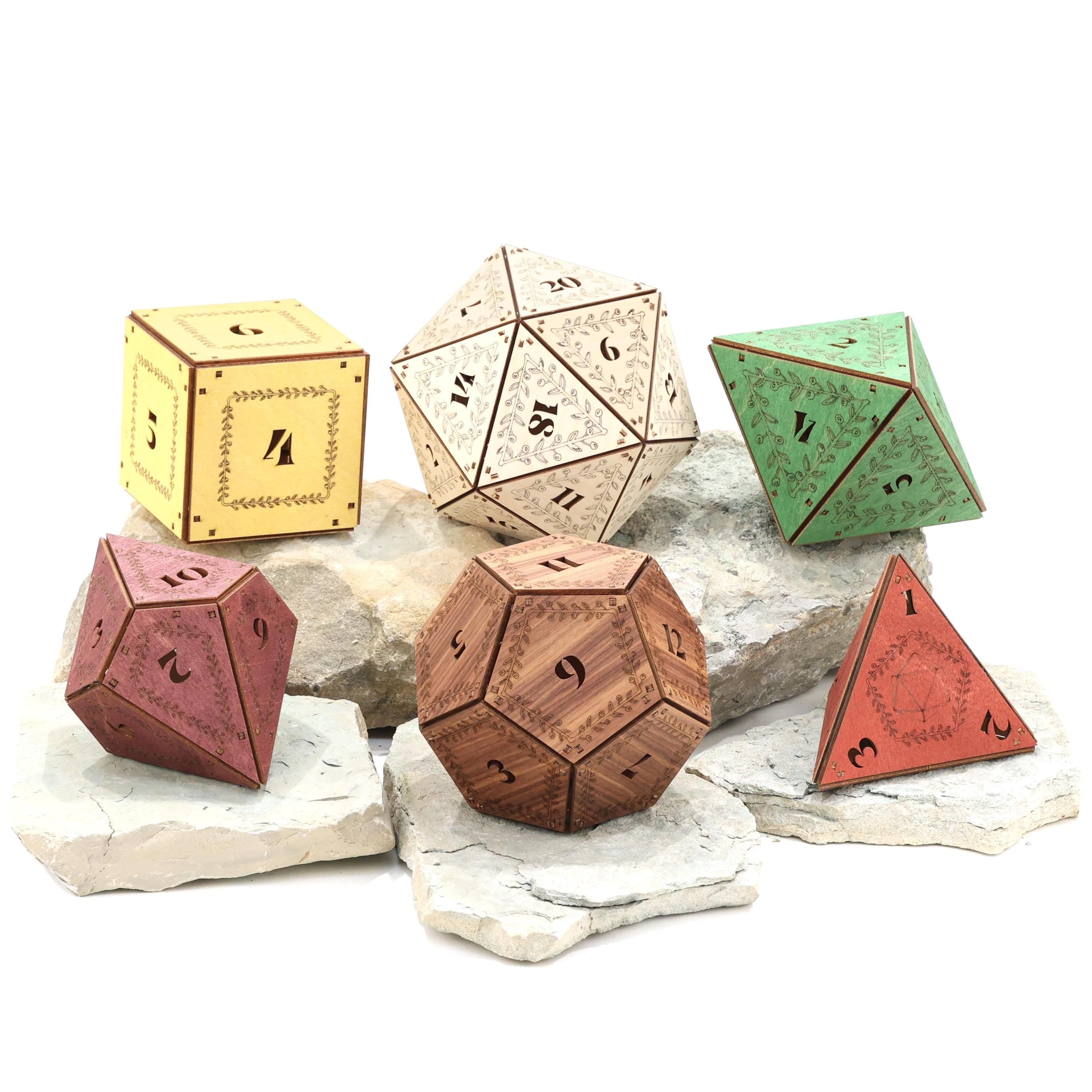 DnD Dice Light: D20 D12 D10 D8 D6 D4, Dungeons and Dragons Decor