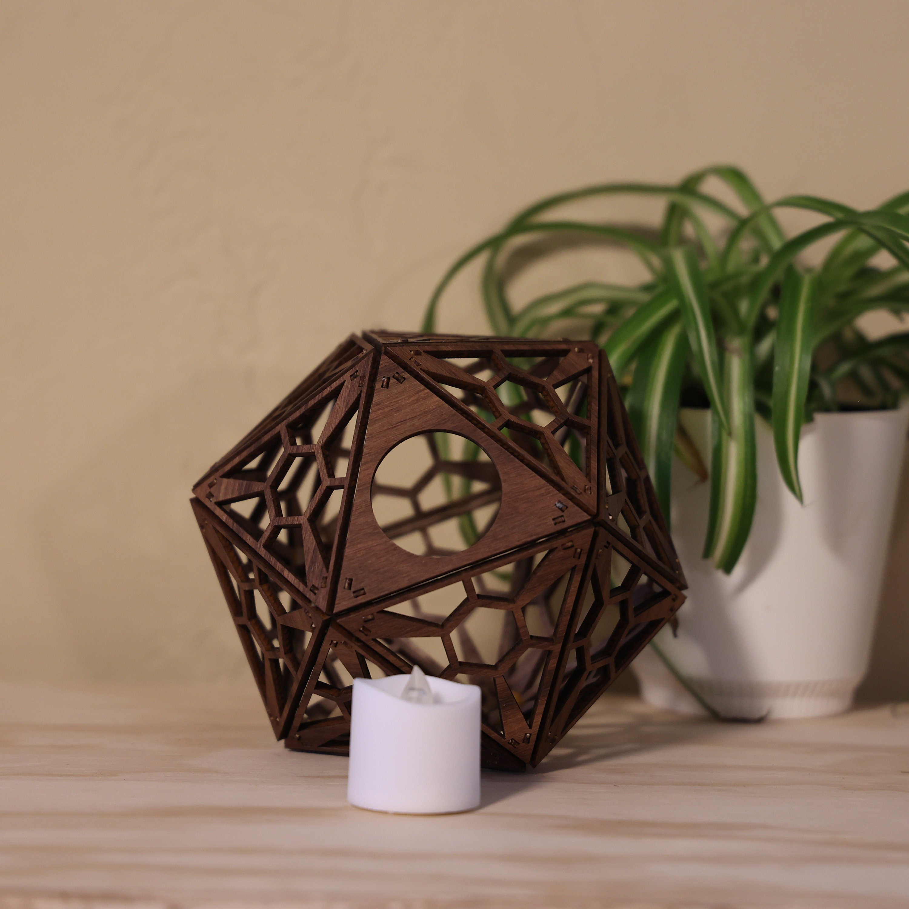 Star Honeycomb Shadow Lamp: Walnut D20 LED Nightstand Light