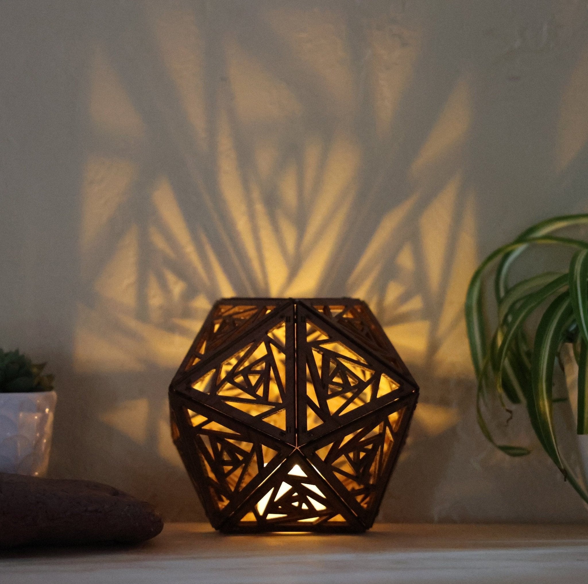 Geometric Rose Shadow Lamp: D20 Wood Night Light - Five Penny Piece