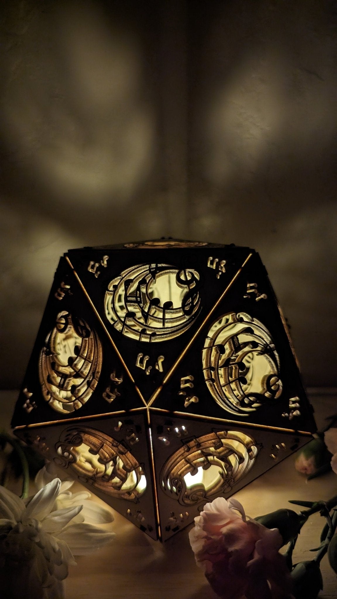 Music Notes LED Shadow Lamp: D20 Sound Studio Decor - Five Penny Piece