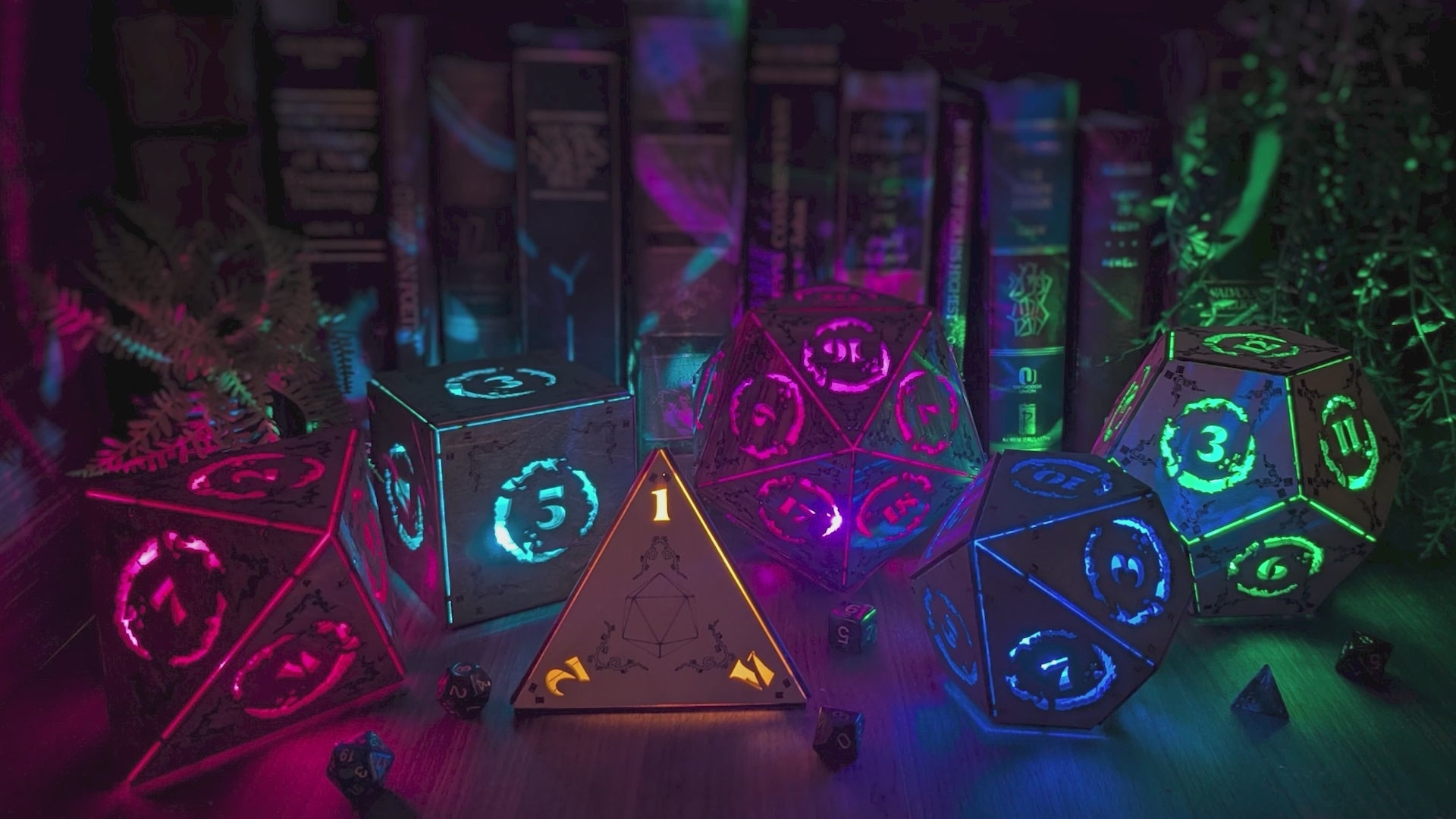 Dragon Dice Lamp - DnD Tabletop RPG Decor